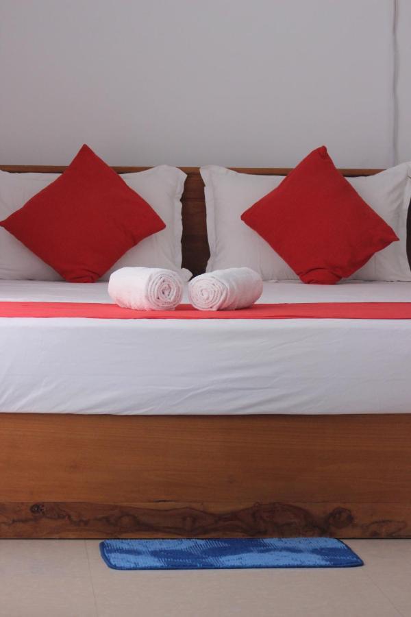 Hotel Cassia Udawalawe Esterno foto