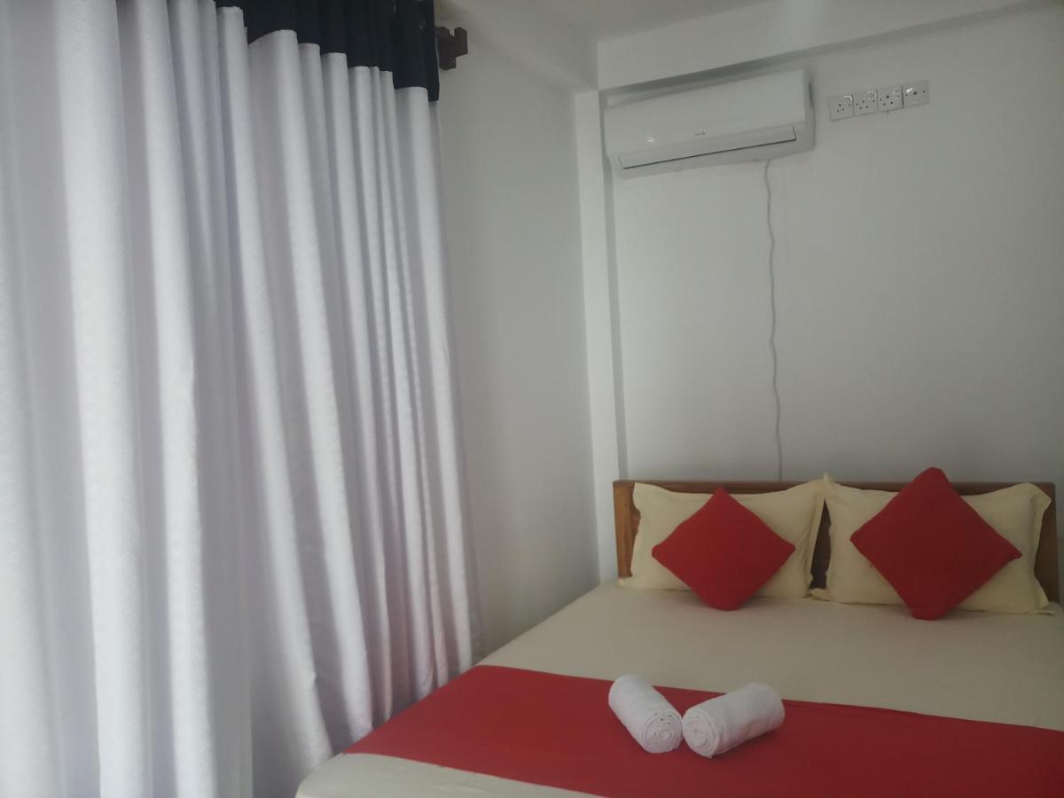 Hotel Cassia Udawalawe Esterno foto